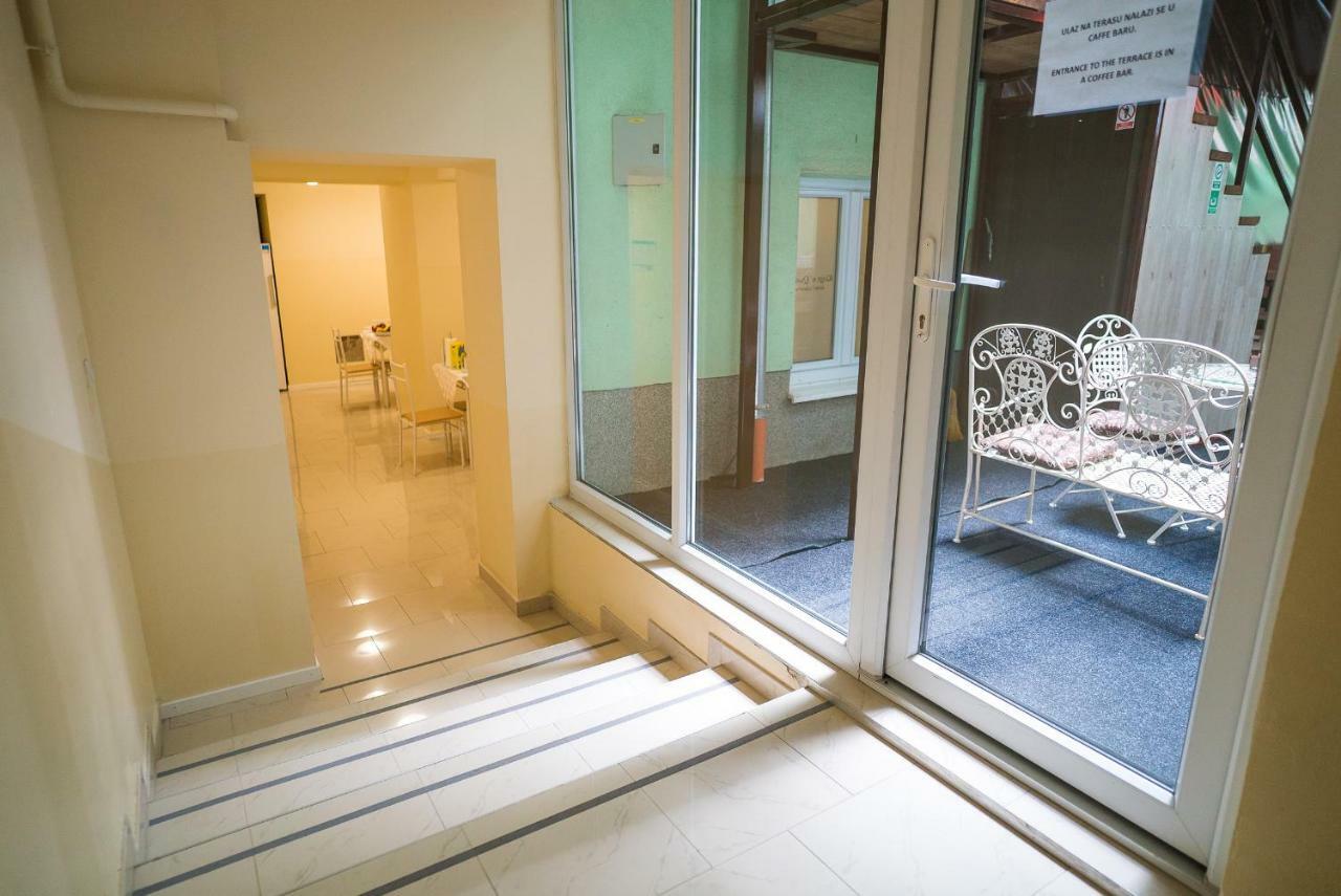 Boutique Hostel Kings N' Queens 자그레브 외부 사진